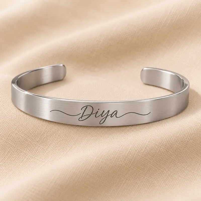 Personalised name bracelet